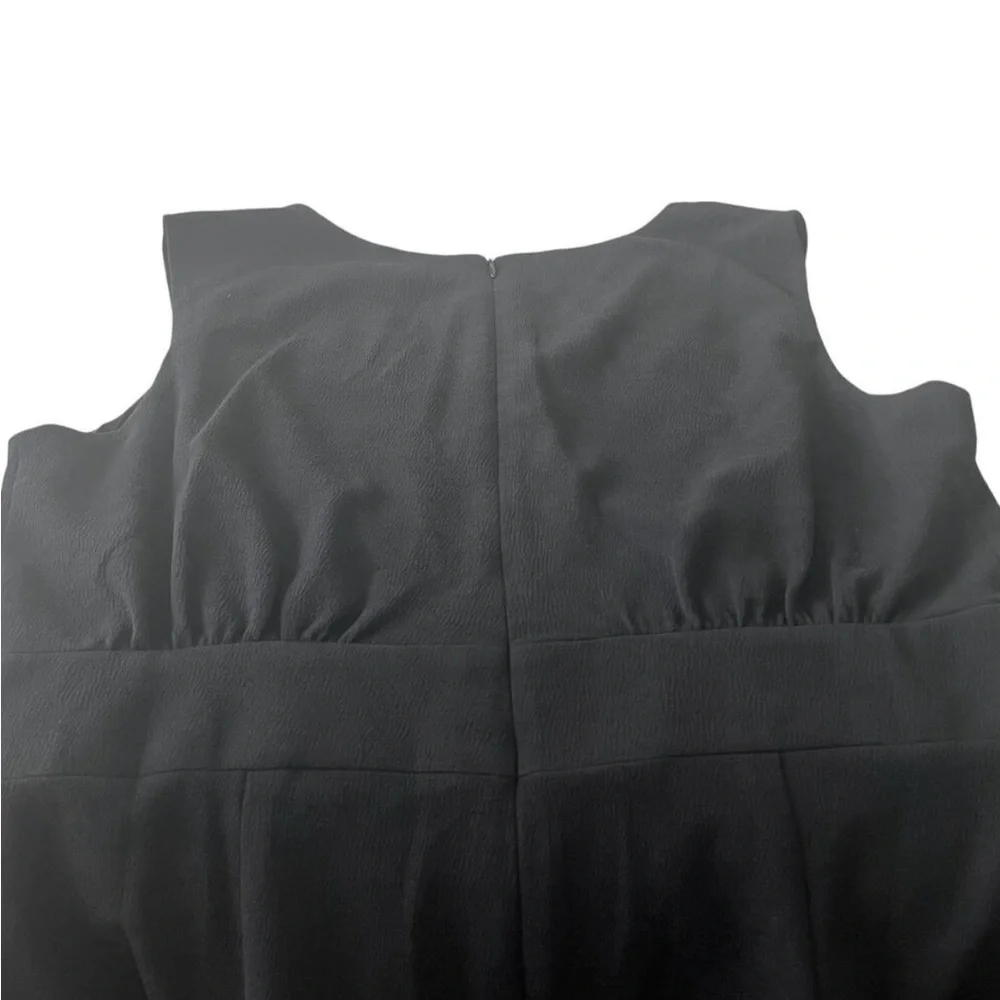 WHBM Classic Black Sleeveless V-Neck Sheath Dress 14